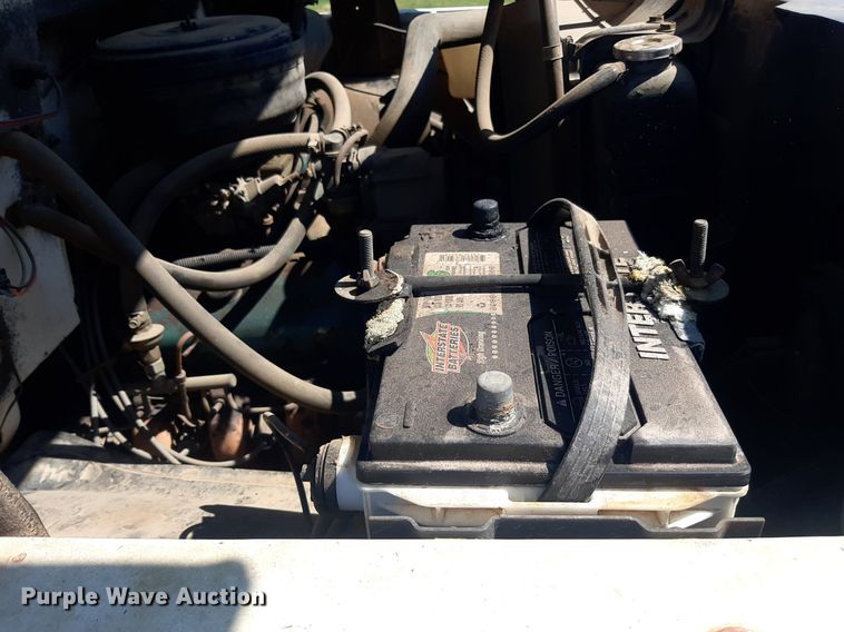 image for item EB9801 1982 Chevrolet 70  grain truck