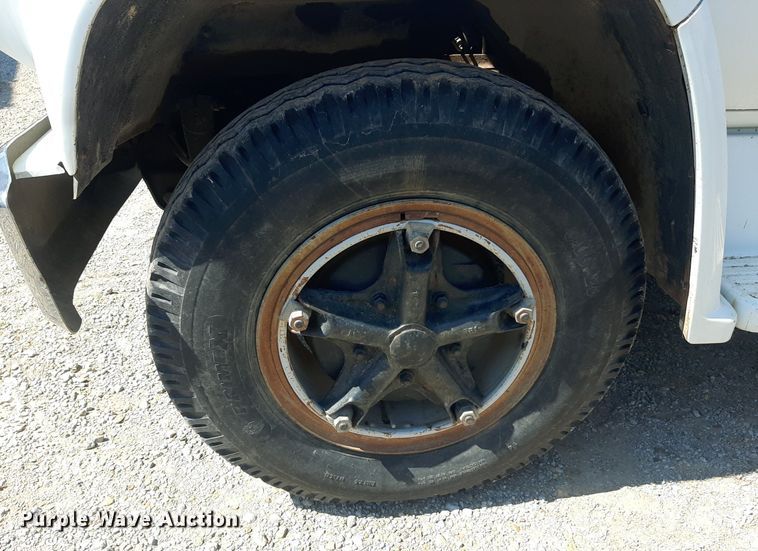 image for item EB9801 1982 Chevrolet 70  grain truck