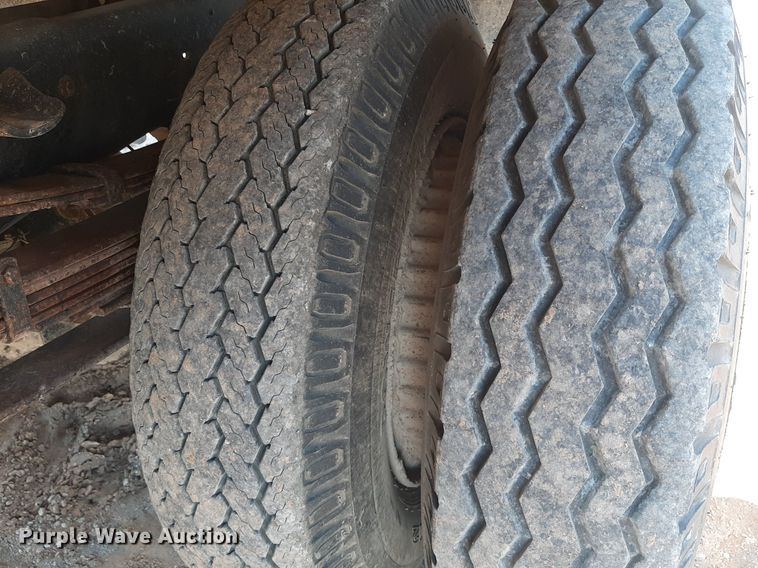 image for item EB9801 1982 Chevrolet 70  grain truck