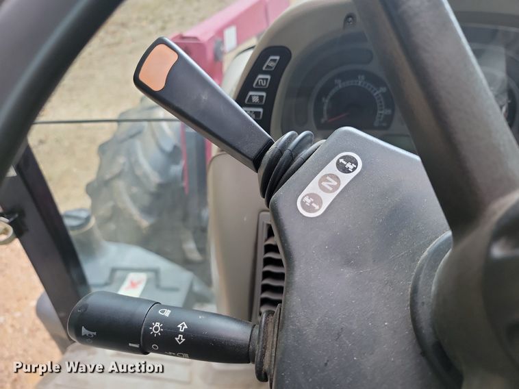 image for item JE9515 2009 Case Maxxum 140  tractor