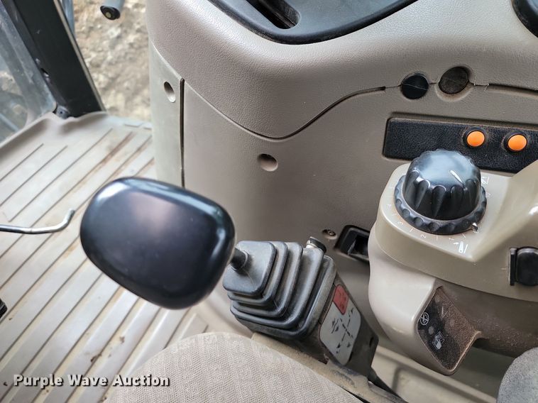 image for item JE9515 2009 Case Maxxum 140  tractor