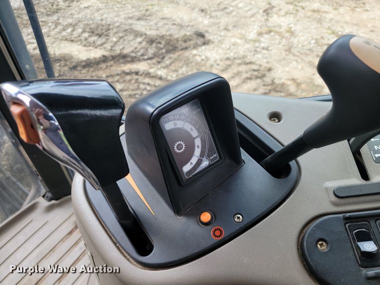 image for item JE9515 2009 Case Maxxum 140  tractor