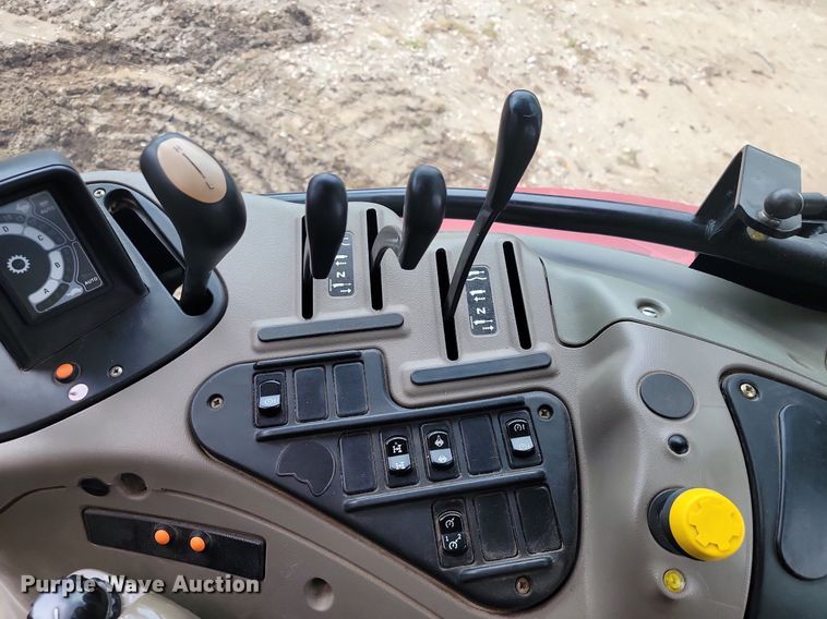 image for item JE9515 2009 Case Maxxum 140  tractor