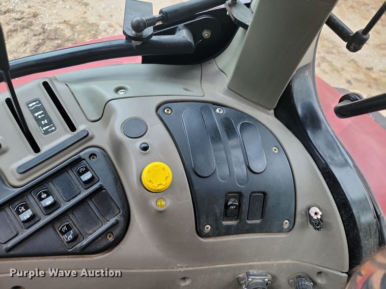 image for item JE9515 2009 Case Maxxum 140  tractor