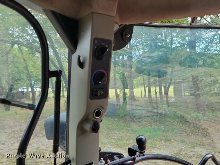 image for item JE9515 2009 Case Maxxum 140  tractor