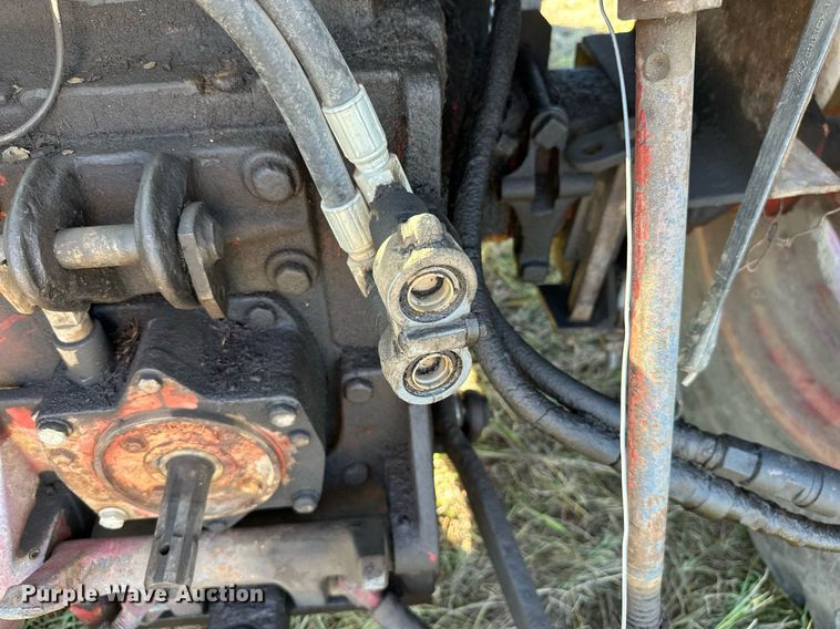 image for item KT9302 International 656  tractor