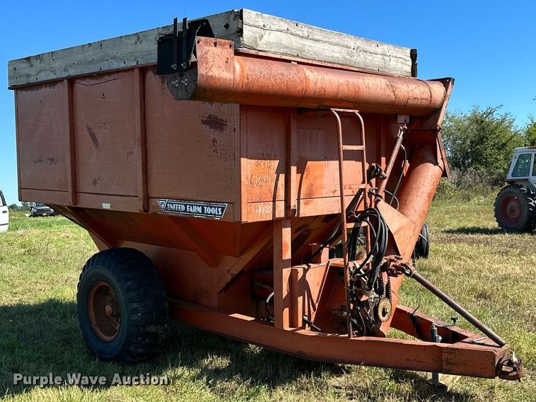 image for item KT9303 United Farm Tools 444  grain cart