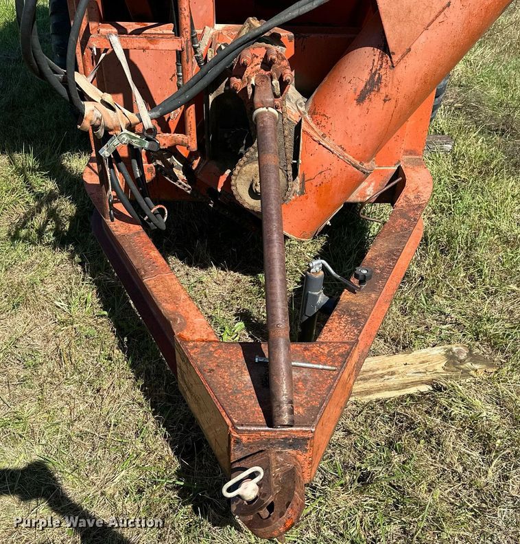 image for item KT9303 United Farm Tools 444  grain cart