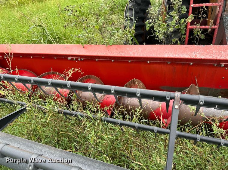 image for item KT9316 2001 Case IH 2388  combine