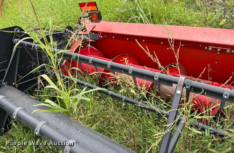 image for item KT9316 2001 Case IH 2388  combine