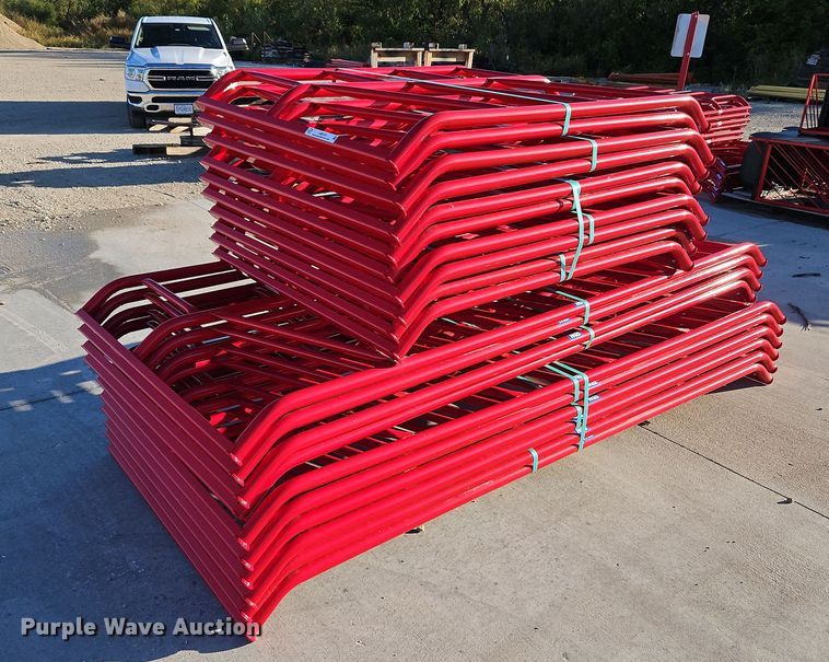 image for item LM9191 (5) square bale feeders