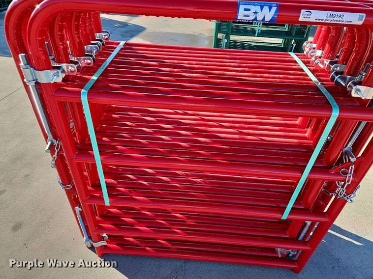 image for item LM9192 (12) B&W 4' gates