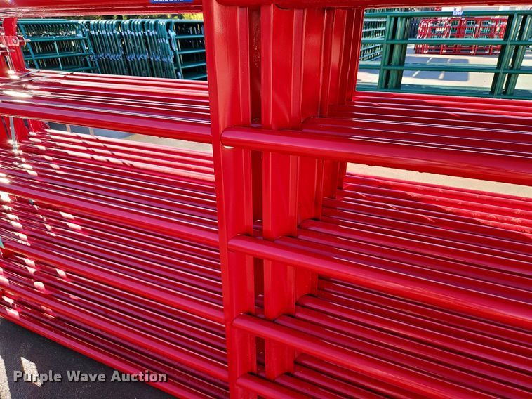 image for item LM9197 (12) B&W 10' livestock gates