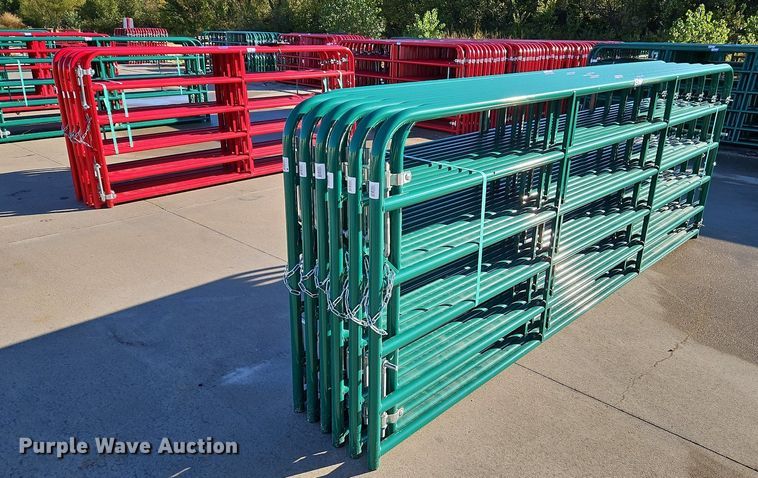 image for item LM9198 (12) B&W 12' livestock gates