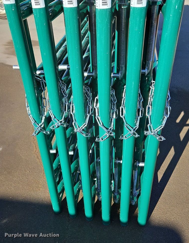 image for item LM9198 (12) B&W 12' livestock gates