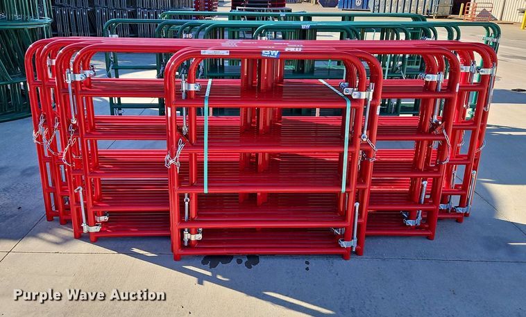 image for item LM9200 (15) B&W livestock gates