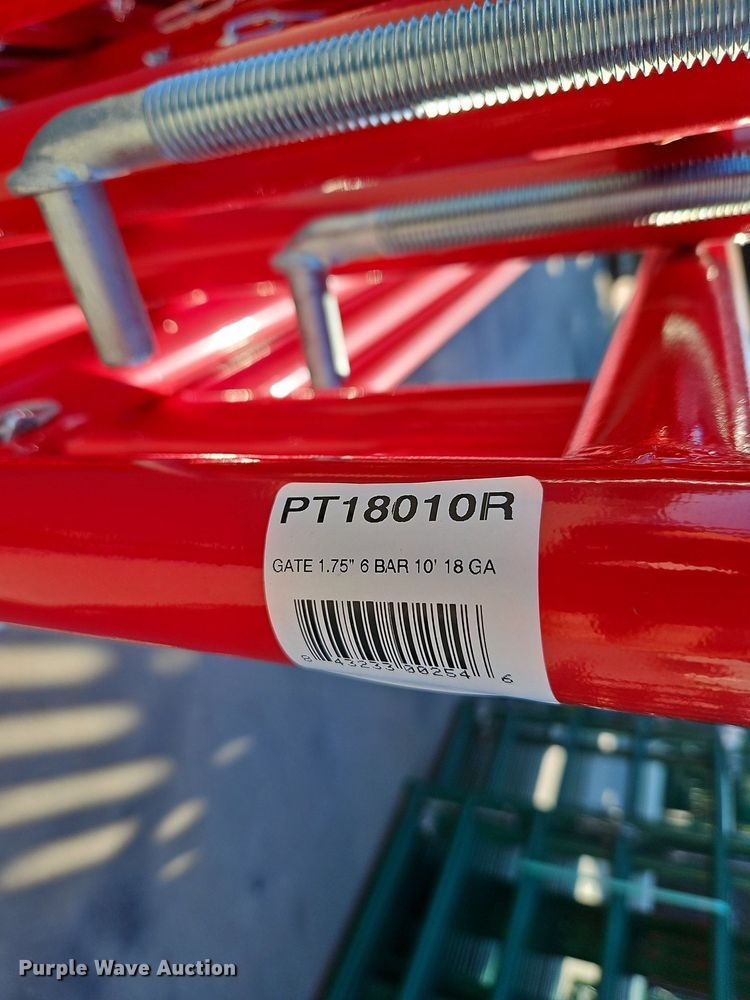 image for item LM9200 (15) B&W livestock gates