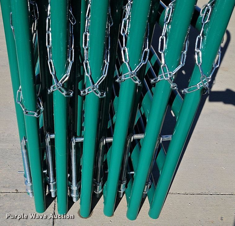 image for item LM9202 (12) B&W 16' livestock gates