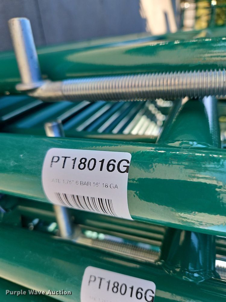 image for item LM9202 (12) B&W 16' livestock gates