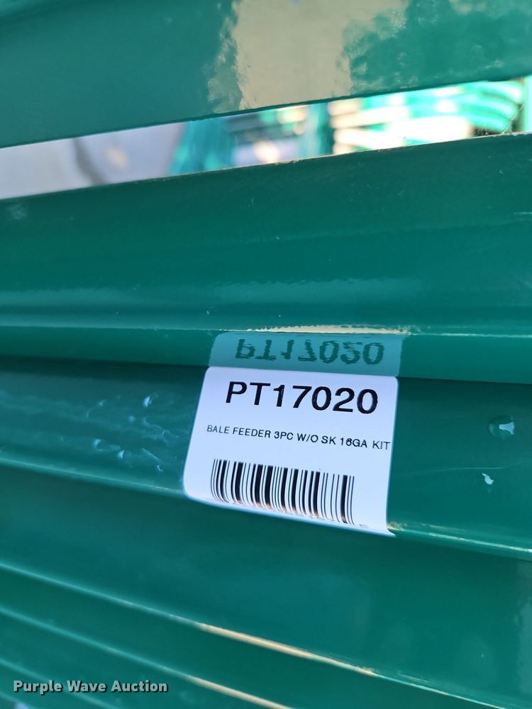 image for item LM9203 (5) B&W hay bale feeders