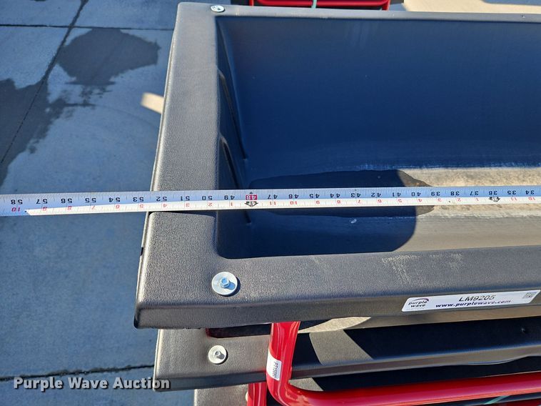 image for item LM9205 (5) B&W bunk feeders