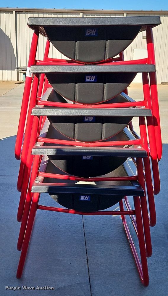 image for item LM9207 (5) B&W bunk feeders