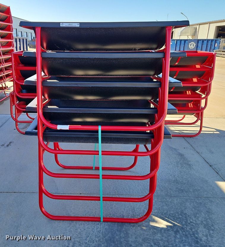 image for item LM9207 (5) B&W bunk feeders