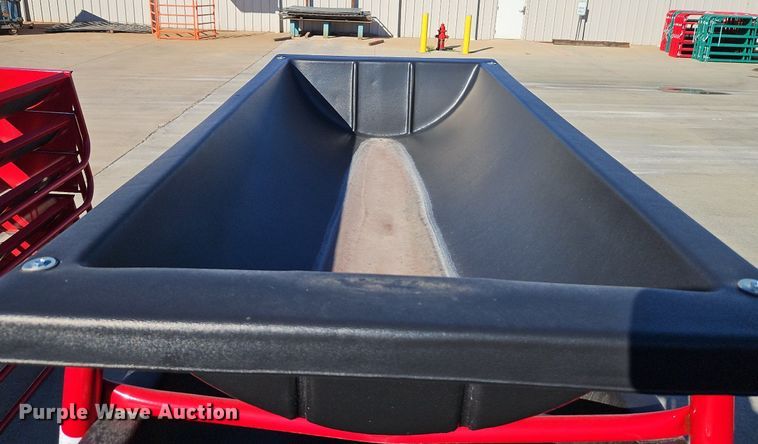 image for item LM9207 (5) B&W bunk feeders