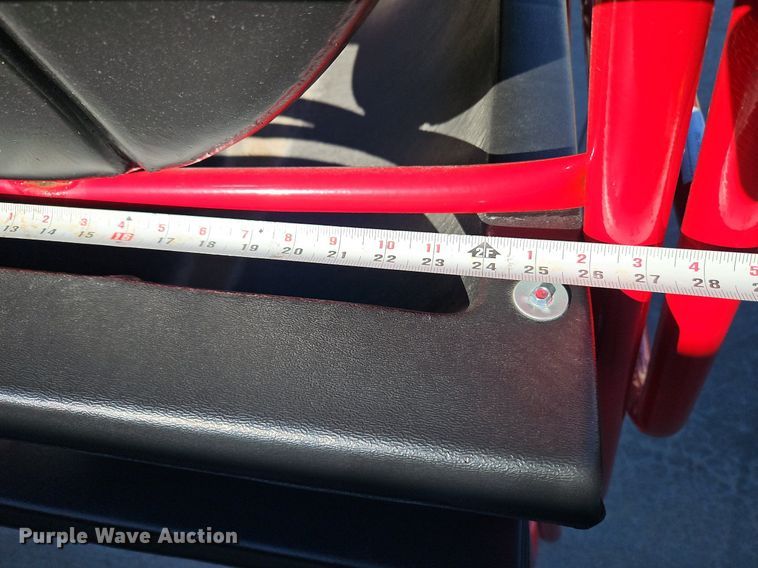 image for item LM9207 (5) B&W bunk feeders