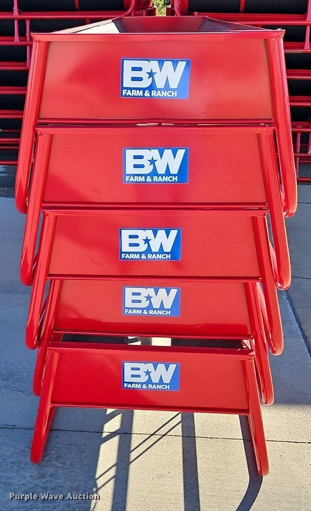 image for item LM9208 (5) B&W 11' bunk feeders