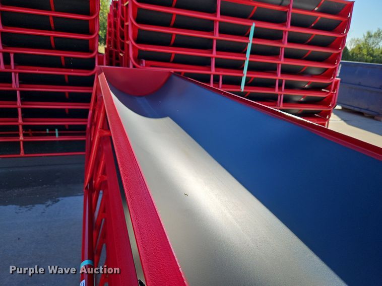 image for item LM9208 (5) B&W 11' bunk feeders