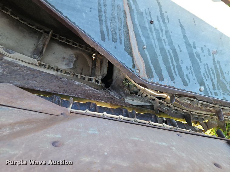 image for item LM9212 Oliver 5  corn picker