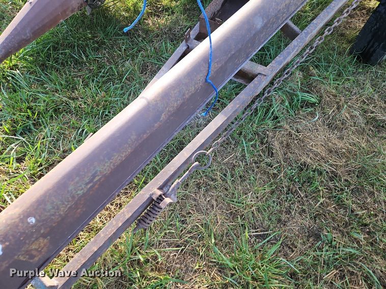 image for item LM9212 Oliver 5  corn picker