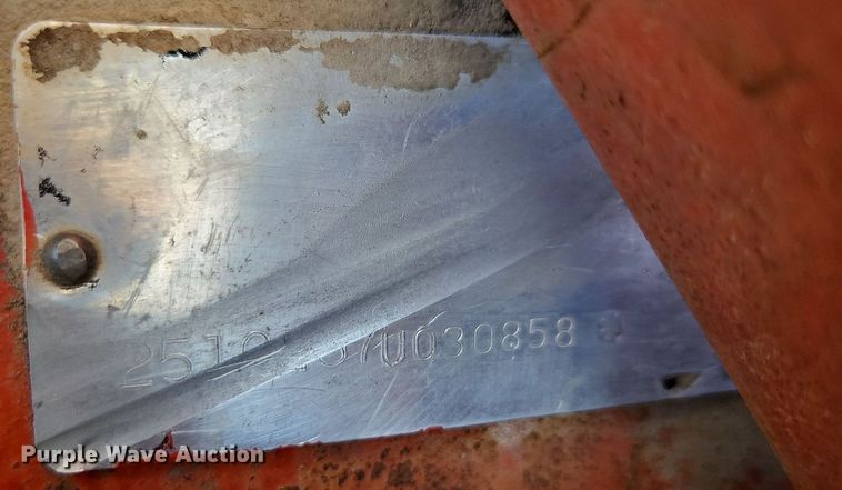 image for item LM9215 International Harvester 1066  tractor