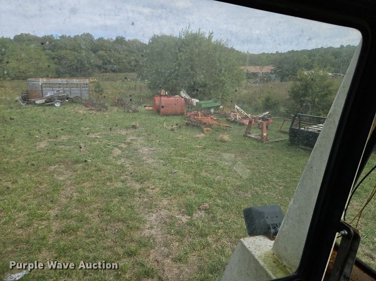 image for item LM9216 Case Agri King  tractor