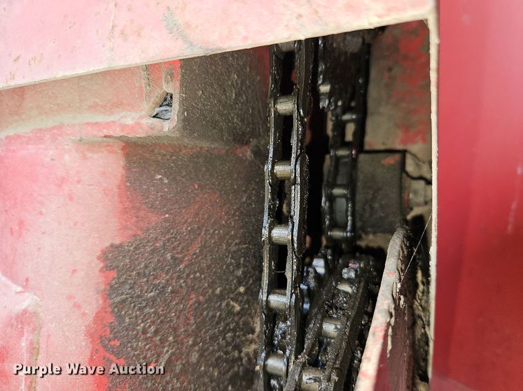 image for item LM9217 Massey Ferguson 15  feed grinder/mixer