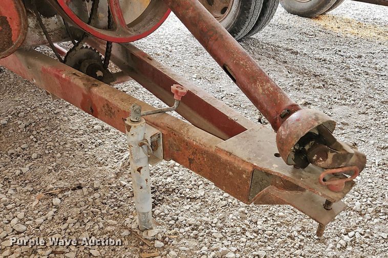 image for item LM9217 Massey Ferguson 15  feed grinder/mixer