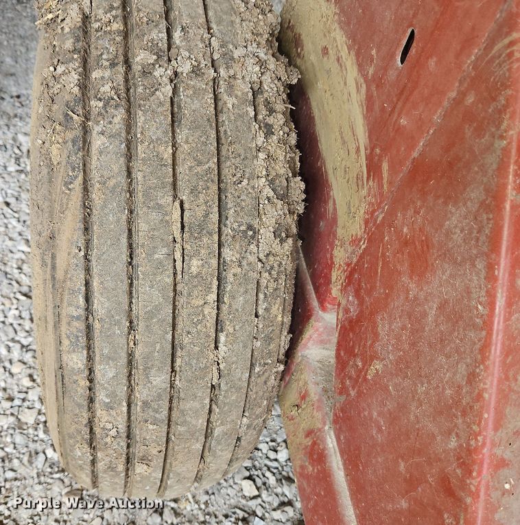 image for item LM9217 Massey Ferguson 15  feed grinder/mixer