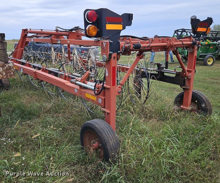 image for item LM9218 Rhino DF-12  hay rake