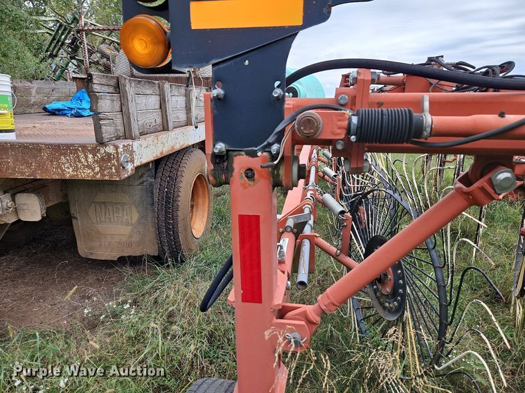 image for item LM9218 Rhino DF-12  hay rake