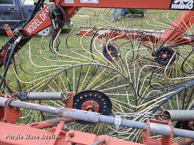 image for item LM9218 Rhino DF-12  hay rake