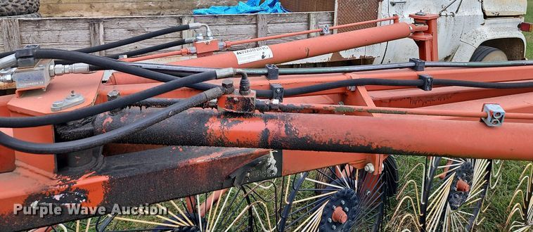 image for item LM9218 Rhino DF-12  hay rake