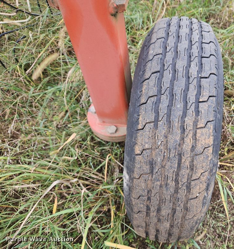 image for item LM9218 Rhino DF-12  hay rake