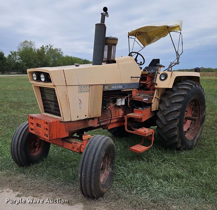 image for item LM9219 Case 970 Agri King  tractor