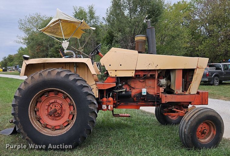 image for item LM9219 Case 970 Agri King  tractor