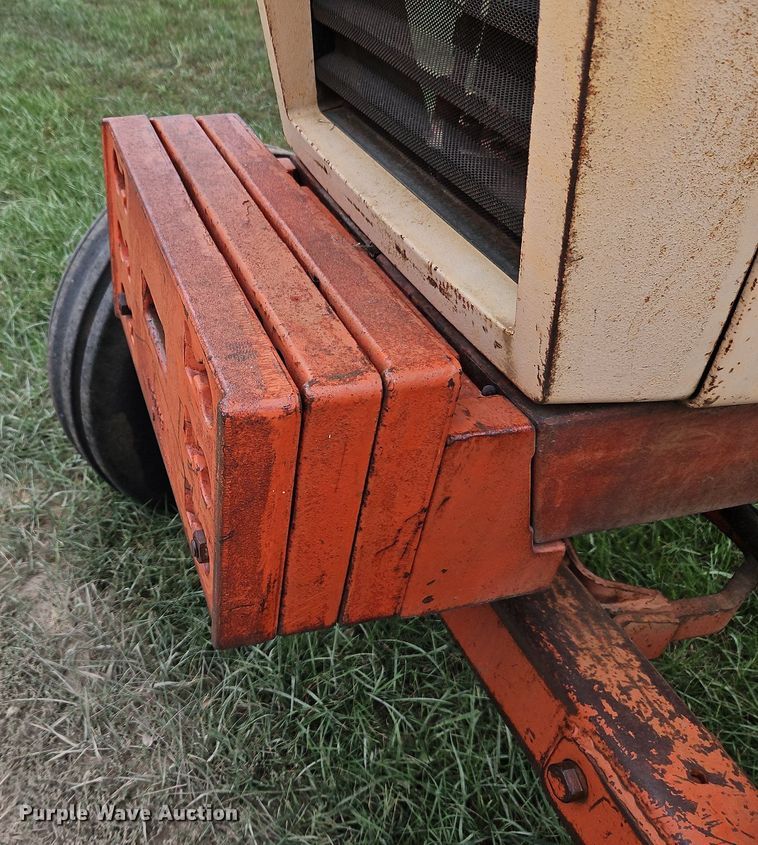 image for item LM9219 Case 970 Agri King  tractor