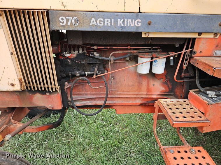 image for item LM9219 Case 970 Agri King  tractor