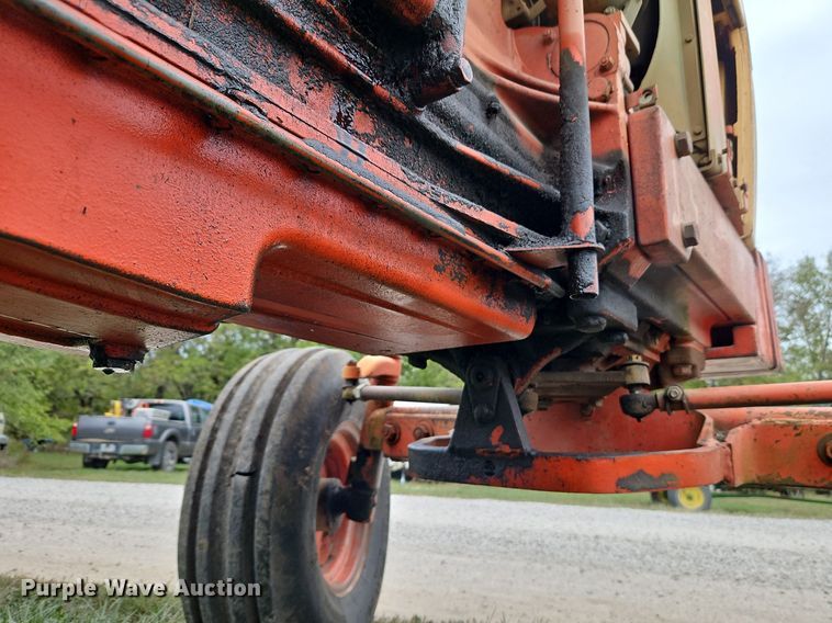 image for item LM9219 Case 970 Agri King  tractor