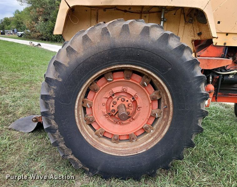 image for item LM9219 Case 970 Agri King  tractor