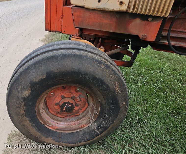 image for item LM9219 Case 970 Agri King  tractor